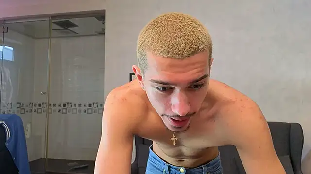 KaydenDrew live sex cam