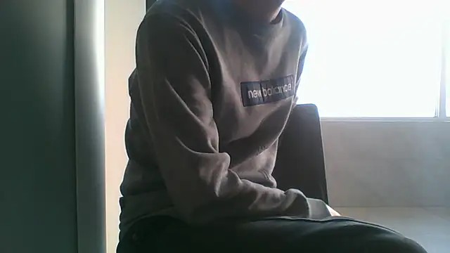 nole_china7 (Ask my age) - talk / fun / cum