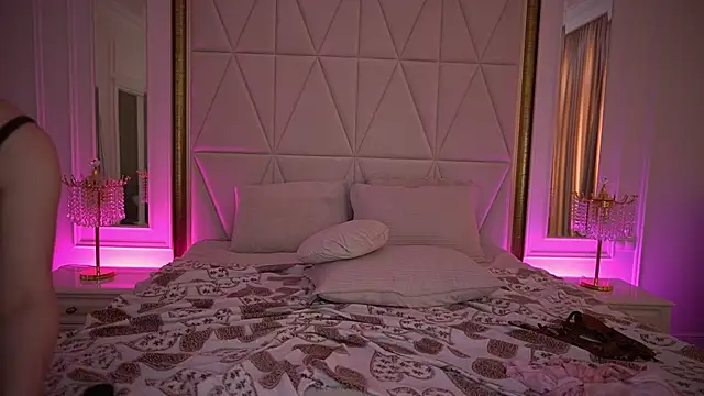 LylaYeess - Live Cam