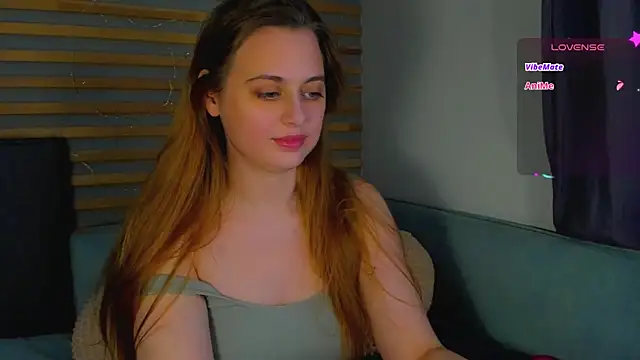 Alice_Wanderr webcam