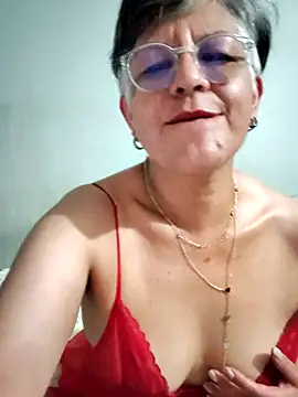 ilonna2025 webcam