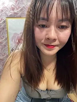 Little_Muse78 webcam