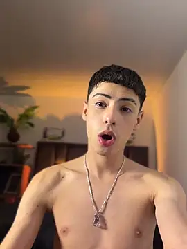 Preview SebastianReed_