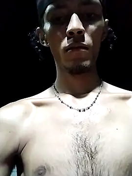 spittermasterpig1 - Spittermasterpig1's free webcam - UK Sex Cams