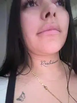 Miia__Taylor Live Webcam on Stripchat