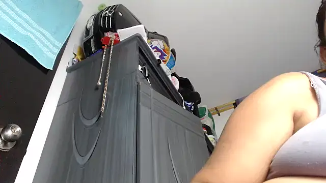 adrixxx38 live sex cam