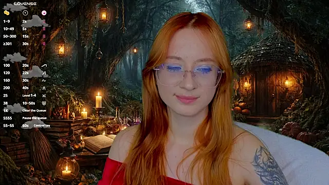 WICKEDEMBER live sex cam