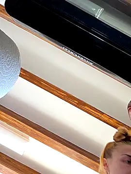 kylie_blck (F young) - Countdown+ShowPussy+1SurpriseVideo