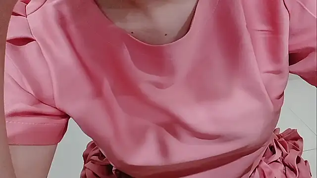 milajinxi - Milajinxi's free webcam - UK Sex Cams