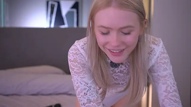 LexieLoree live sex cam