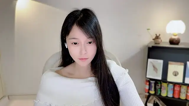 onechestnut - Onechestnut's free webcam - UK Sex Cams