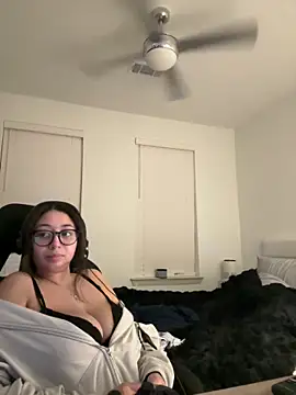 Webcam Model (minha_baby)  is live.Free join now!