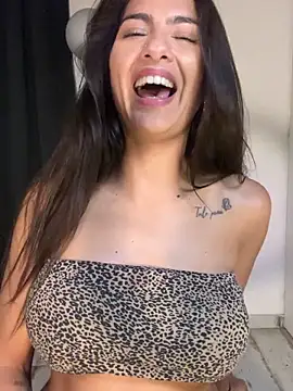 chicachocolate01 webcam