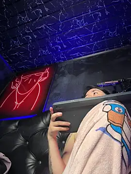 sophie_ls - Sophie_LS's free webcam - UK Sex Cams