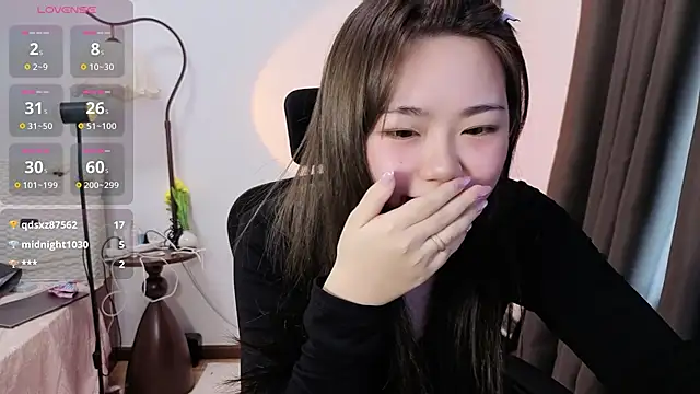 美女DAHLiA95在线直播