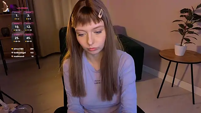 romance_with_dina webcam