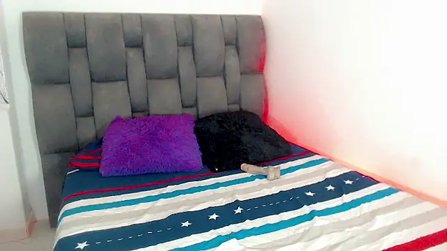 little_star_porn live sex cam