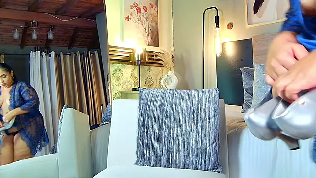 Madissononee live sex cam