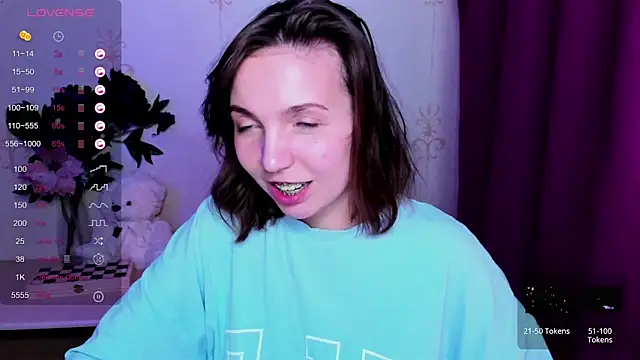 kindhazelhere_ - KindHazelHere_'s free webcam - UK Sex Cams