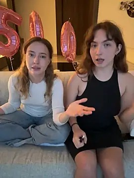 Nura_n_Sarah from StripChat is Freechat