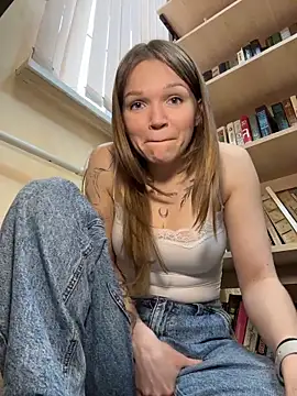 StreetSquirt live sex cam