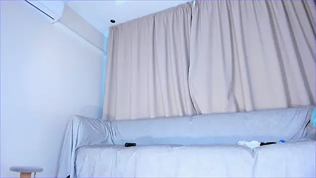 Cherrypie_001 webcam