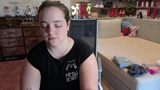 Kimberly-Caprice webcam