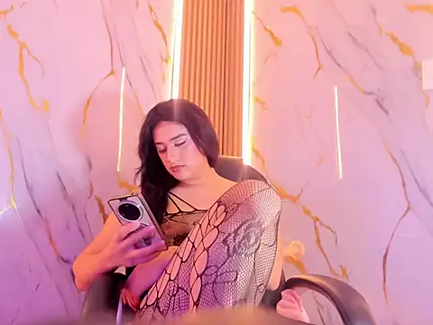 Marian_Cristal webcam