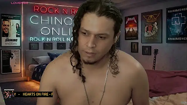 chino_roz - Chino_roz's free webcam - UK Sex Cams