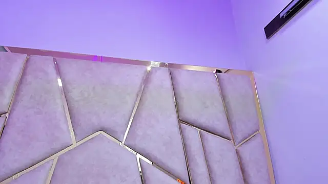 kloe_candy1 - Kloe_Candy1's free webcam - UK Sex Cams