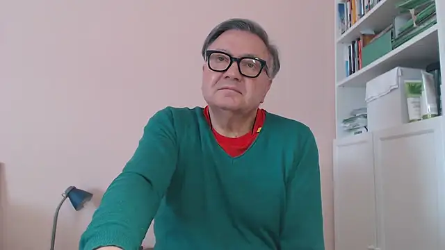 you6me (M grandpa) - Naked show cum