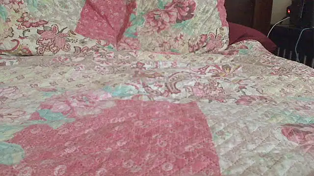 Ireallysquirt live sex cam