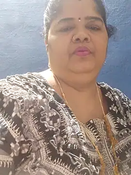 Webcam Model (tamilthanushri)  is live.Free join now!