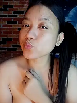 urchanel - Urchanel's free webcam - UK Sex Cams