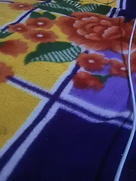 usa_queen_reshu - USA_Queen_Reshu's free webcam - UK Sex Cams