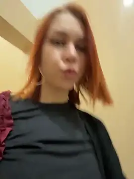 RosieSecret Live Webcam on Stripchat