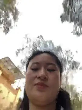 美女Yolanda9在线直播