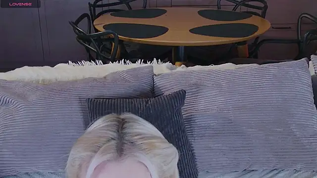 Lexitey live sex cam