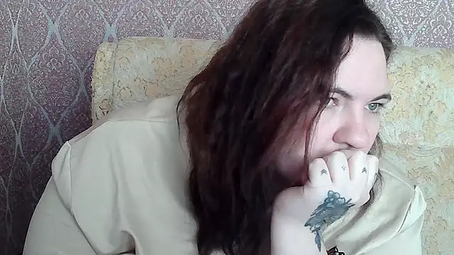 ElviraOreilllyX webcam