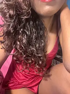 Indian-Squirt from StripChat is Freechat