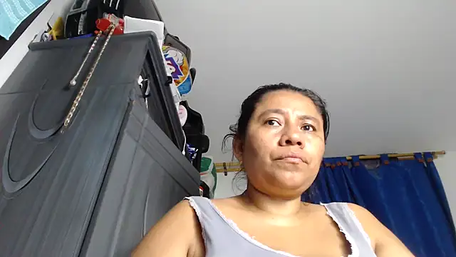 adrixxx38 live sex cam