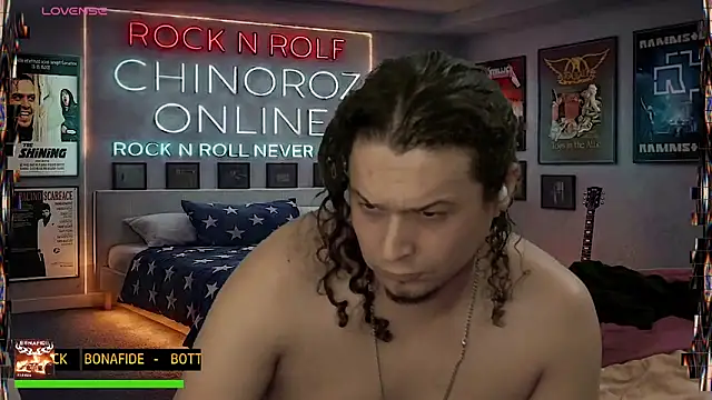 chino_roz webcam