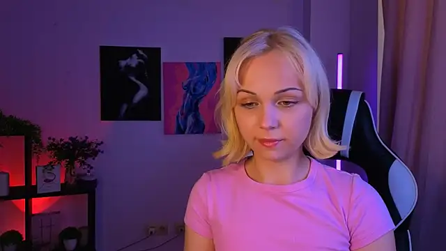 elenamonroe - ElenaMonroe's free webcam - UK Sex Cams