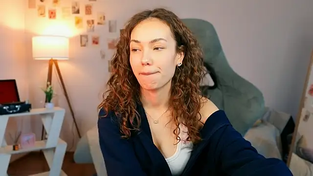 nexorine - Nexorine's free webcam - UK Sex Cams