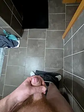 nicoco5757 (M young) - Je gicle