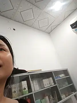 Live sex cam of Ivy_Trix2