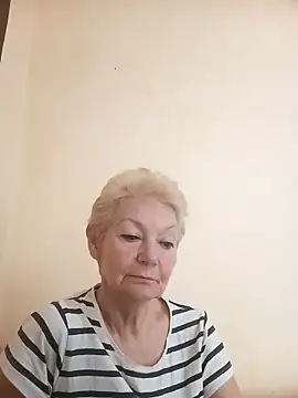 Webcam Model (Calypso-Loove)  is live.Free join now!