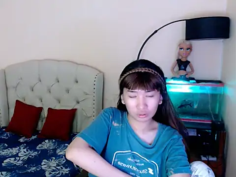 shantalfoxxy_ - ShantalFoxxy_'s free webcam - UK Sex Cams