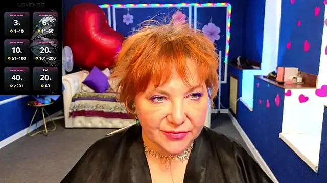 Kira_Kingslee webcam