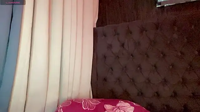 BaffledLensman webcam